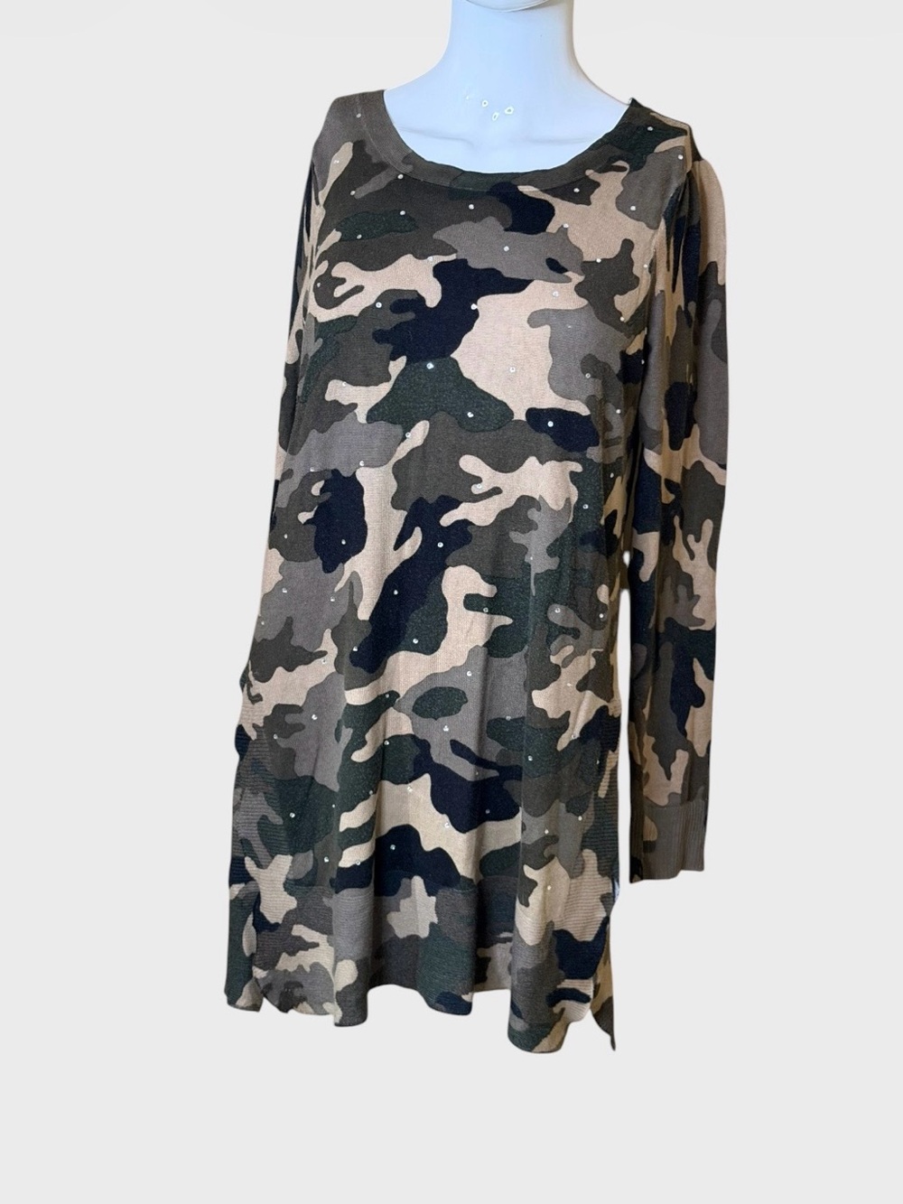 Boston Proper Camo-Print Long Sleeve Tunic Dress in Olive and Black